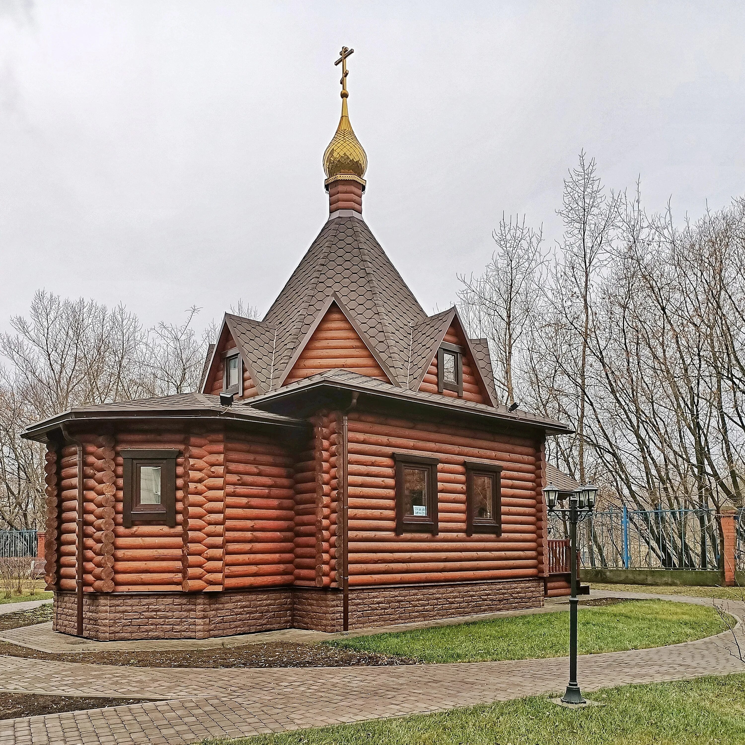 церковь «часовня на голгофе» воронеж. часовня под храмом 6. часовня под храмом 6. часовня святой параскевы (рупите). акманай деревянная часовня часовая.