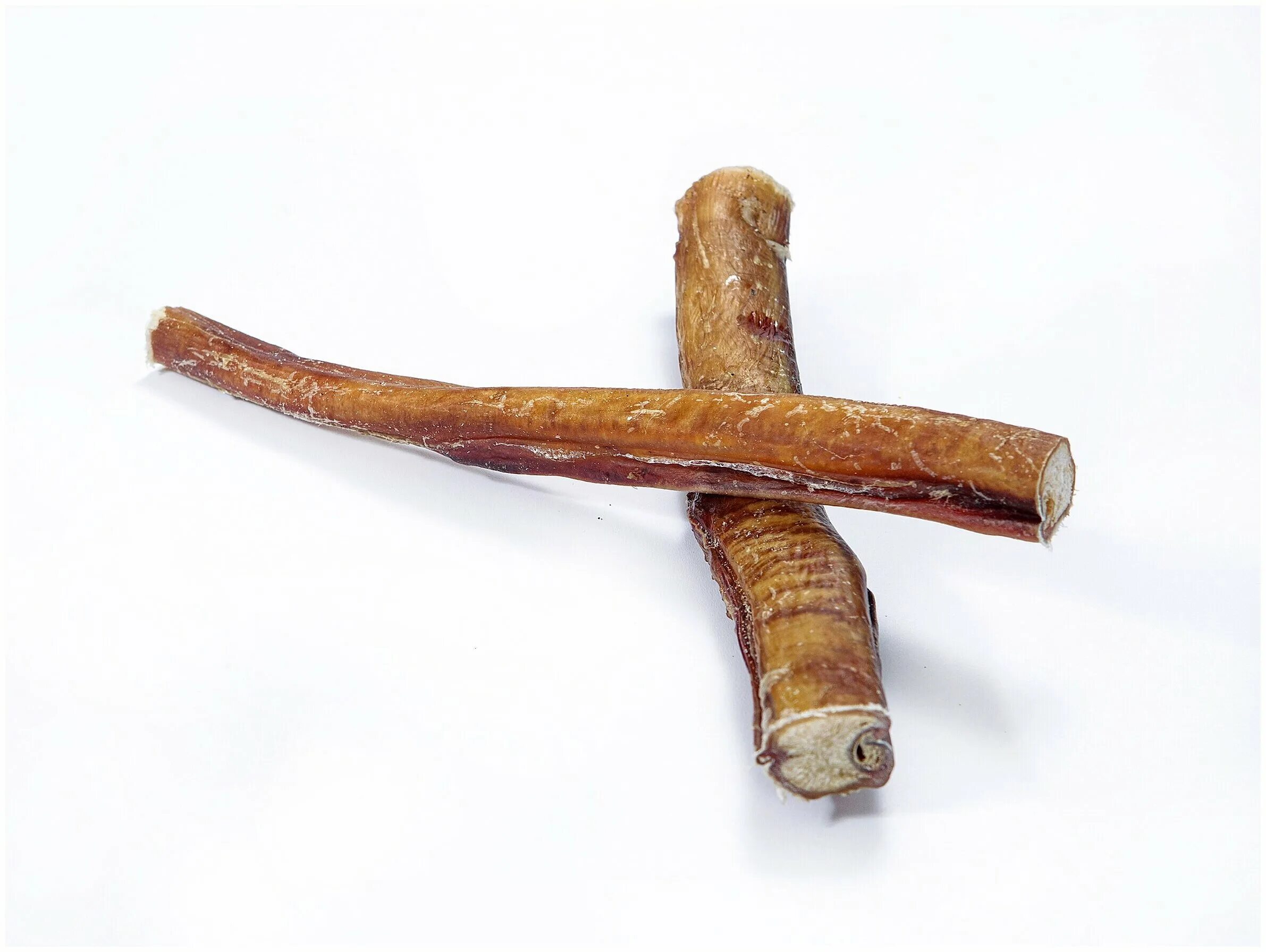 Лакомство для собак бычий корень. Лакомства для собак бычий корень. Жуйка лакомства для собак рубец. Лакомство для собак titbit корень бычий. Сушеный бычий пенис для собак.