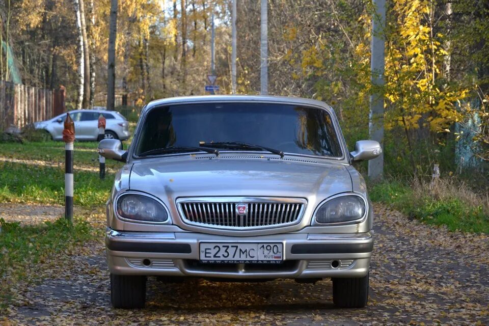 Купить волгу в саратовской области. Волга ГАЗ 31105. Волга 3110 105. Волга 31 105. Волга ГАЗ 31 10.