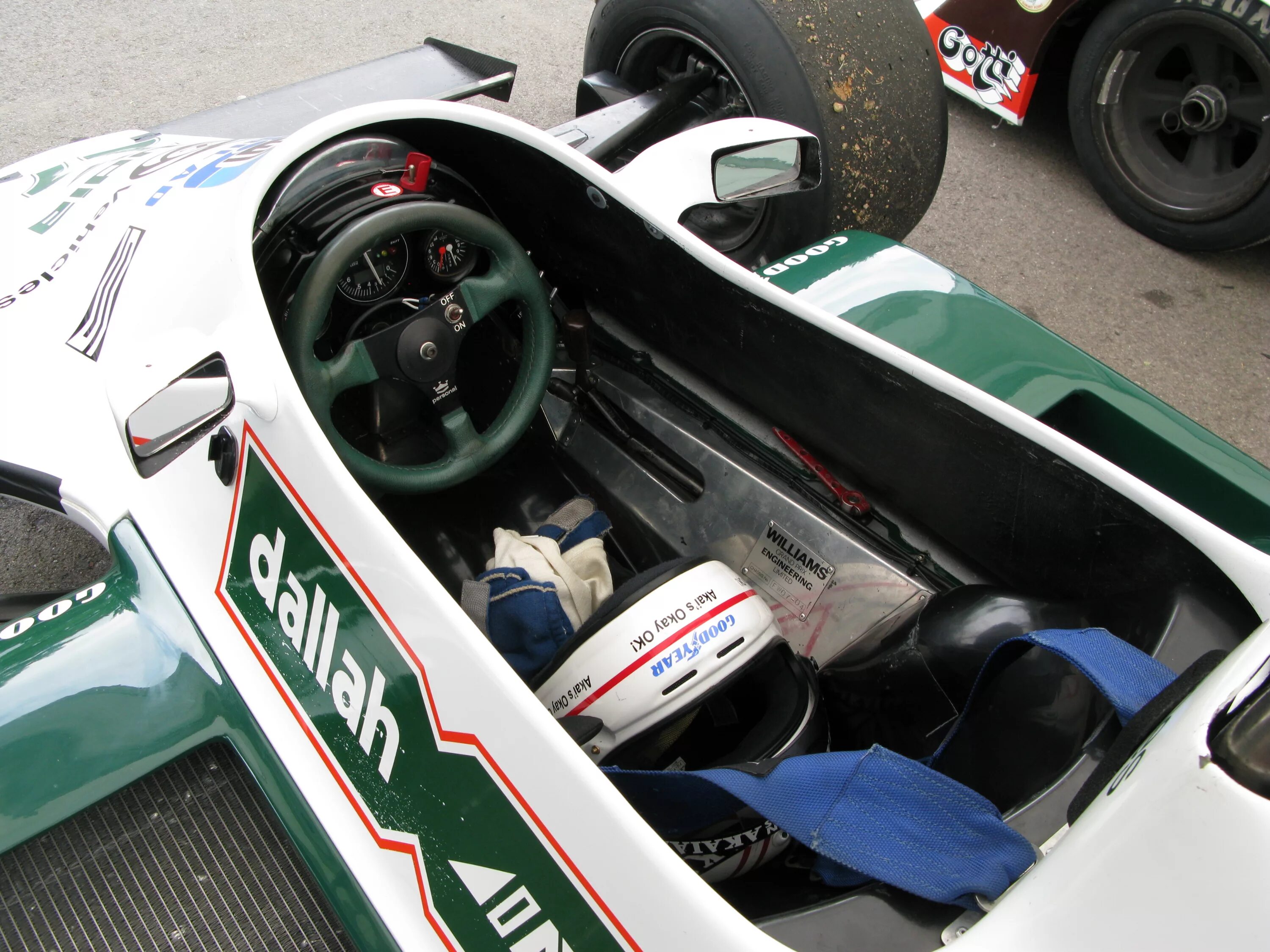 Карт формула 1. Williams fw07. Уильямс формула 1 FW 07. Williams fw07 b. Williams fw07 днище.