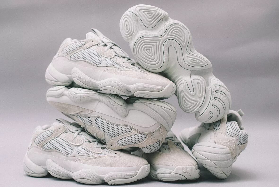 Купить дутые кроссовки. Adidas Yeezy 500. Кроссовки adidas Yeezy 500 Salt. Кроссовки адидас ИЗИ 500. Adidas Yeezy Yeezy 500.