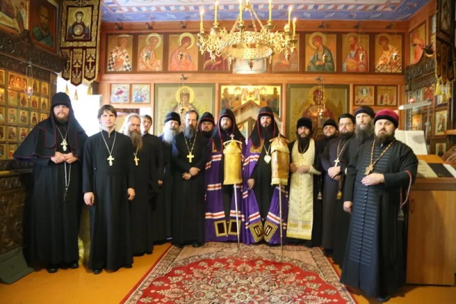 крестовоздвиженская церковь иркутск настоятель. служба в крестовоздвиженском храме. храм авангард серпухов. единоверческий храм в кузнецке пензенской области. крестовоздвиженская церковь иркутск.