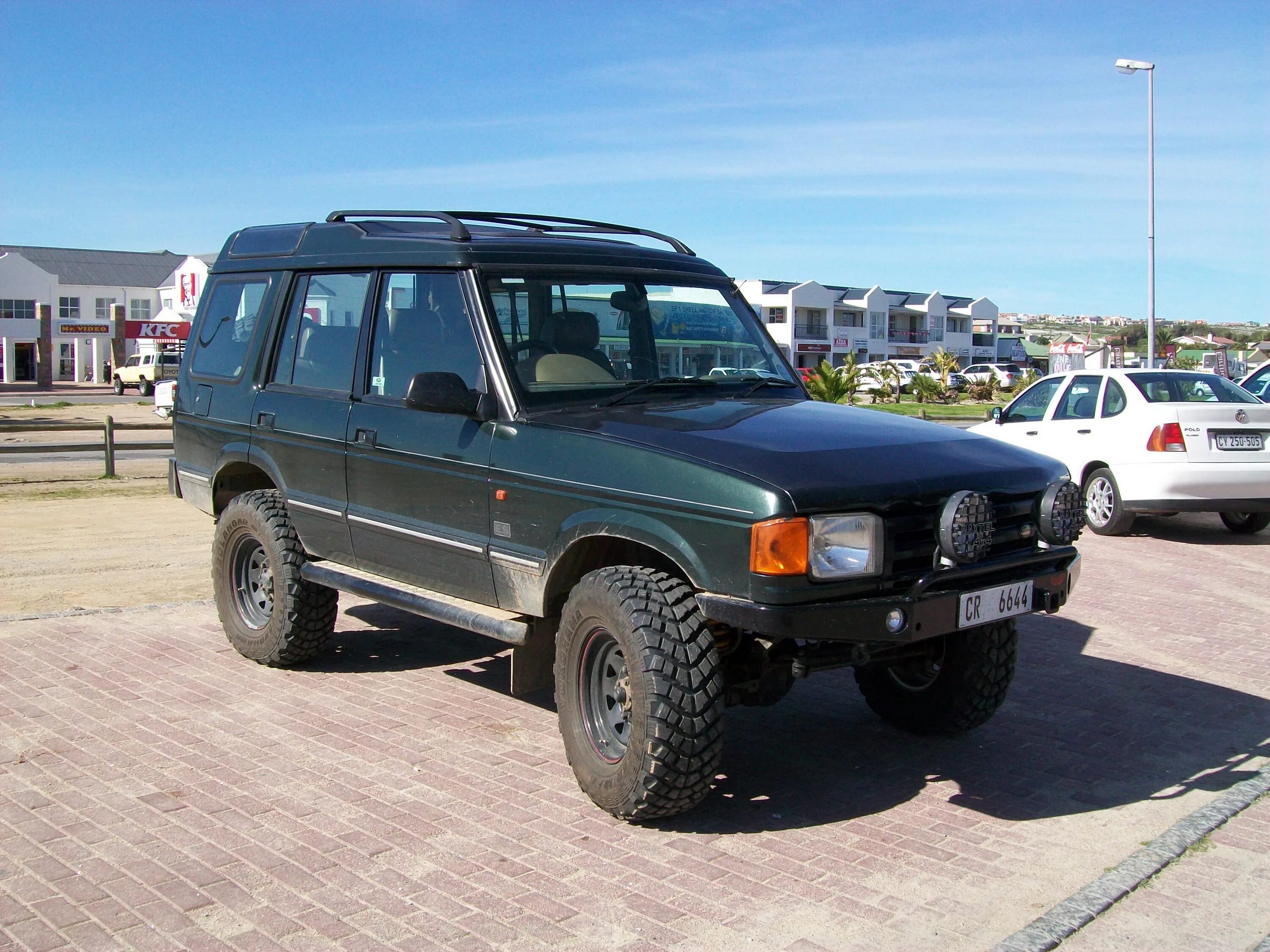 Купить дискавери 1. Ленд Ровер Дискавери 1. Discovery Land Rover Discovery 1. Land Rover Discovery 1 на 33 колесах. Ленд Ровер Дискавери 1 1997.