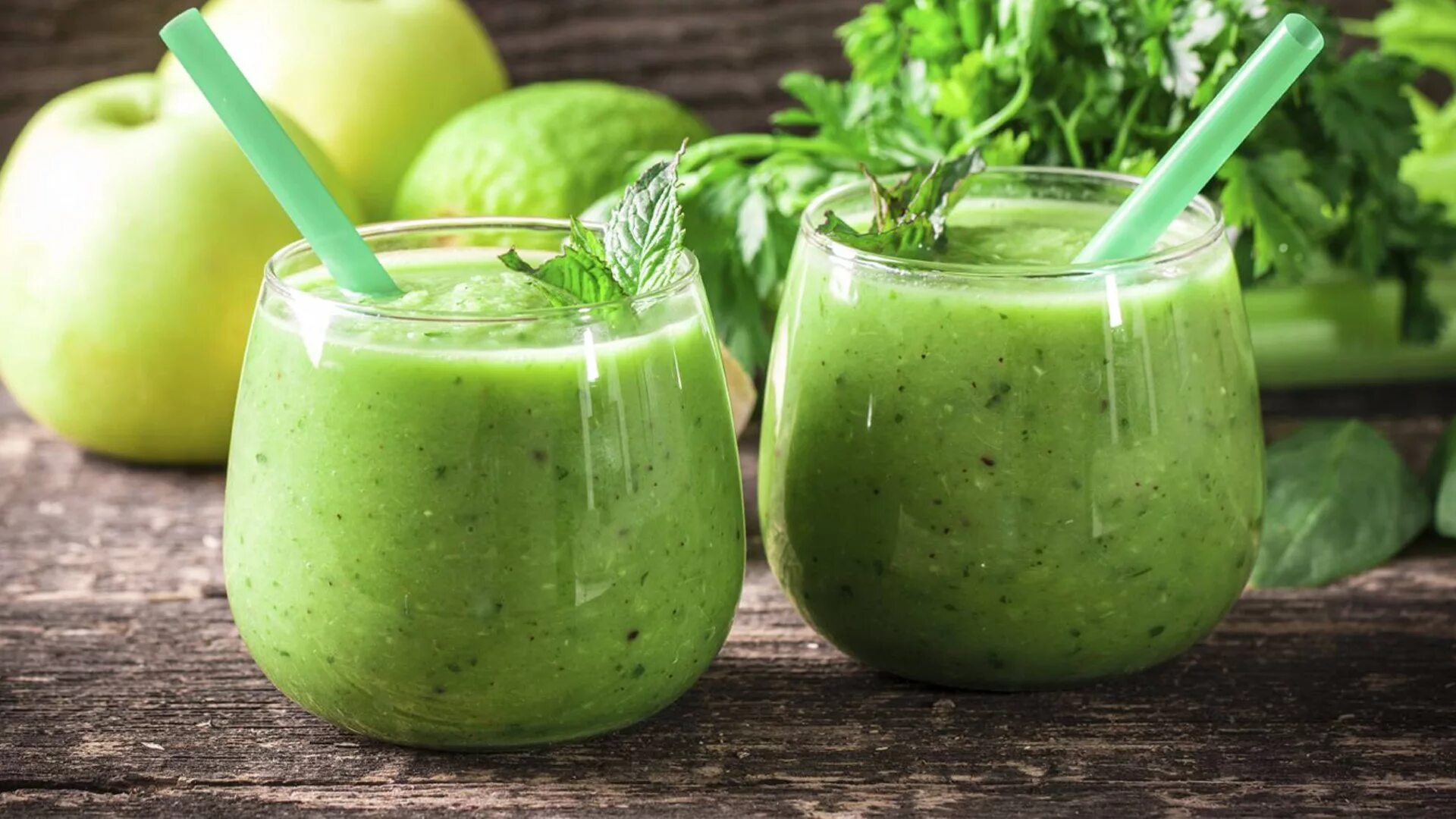 Напитки смузи Smoothie Green. Detox смузи. Зелёный смузи детокс. Зеленый детокс коктейль. Смузи салат