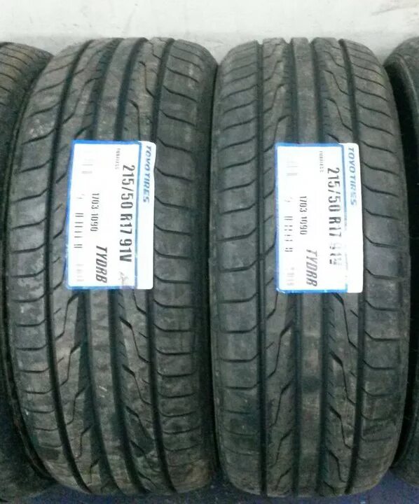 Автомобильная шина toyo nano energy 3 205/60 r16 92h летняя. 215/50 r17. Тойо 215/50/17 91y proxes t1r. Toyo drb 215/50 r17. Резина toyo 215.