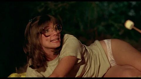 Nancy Hendrickson in Mother's Day (1980) .