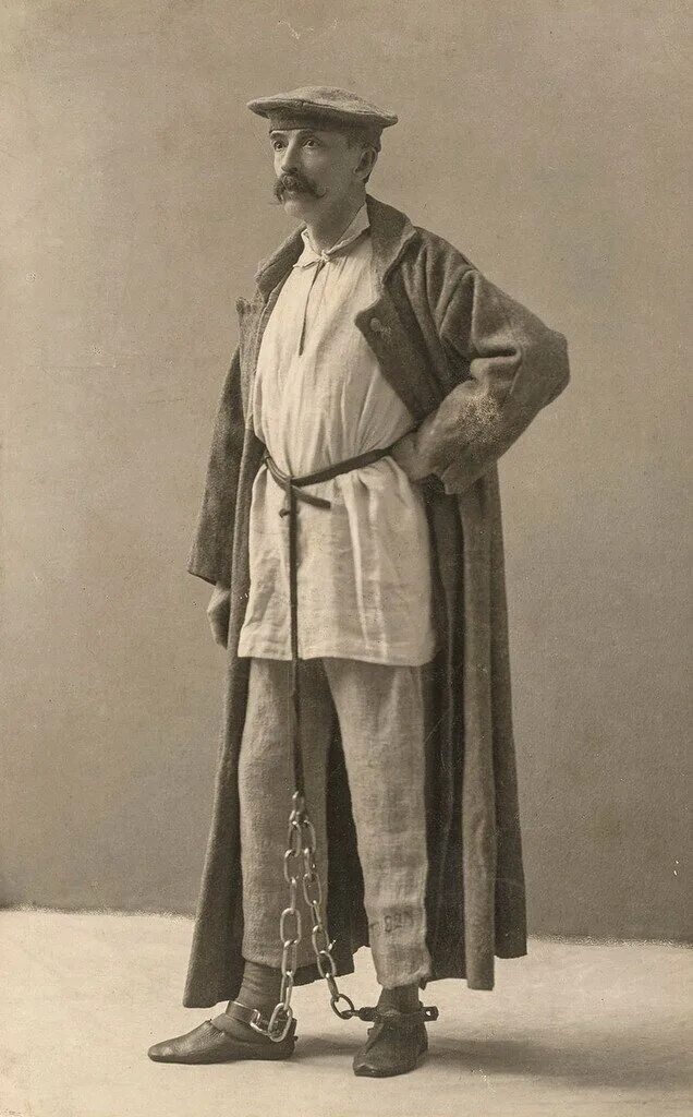 Джордж гершвин композитор. George stephenson изобретения. Джорджа 19. Ллойд джордж фото. Джордж кеннан фото.