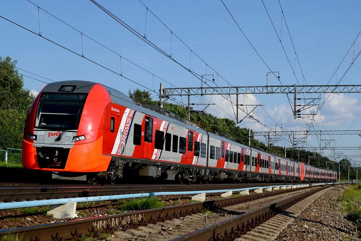 Ласточка в россии. Электричка москва кострома ласточка. Синара транспортные машины новая ласточка. Пассажирских поездов ласточка. Синара ласточка.