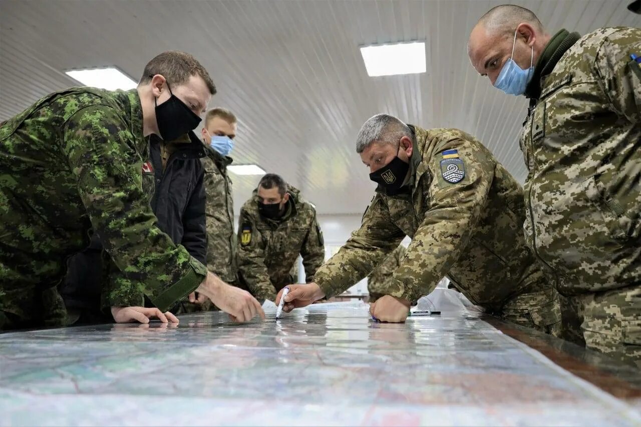 Подготовка украинских военных. Украинская разведка. Внешняя разведка Украины. Минобороны России на Украине. Киев против россии