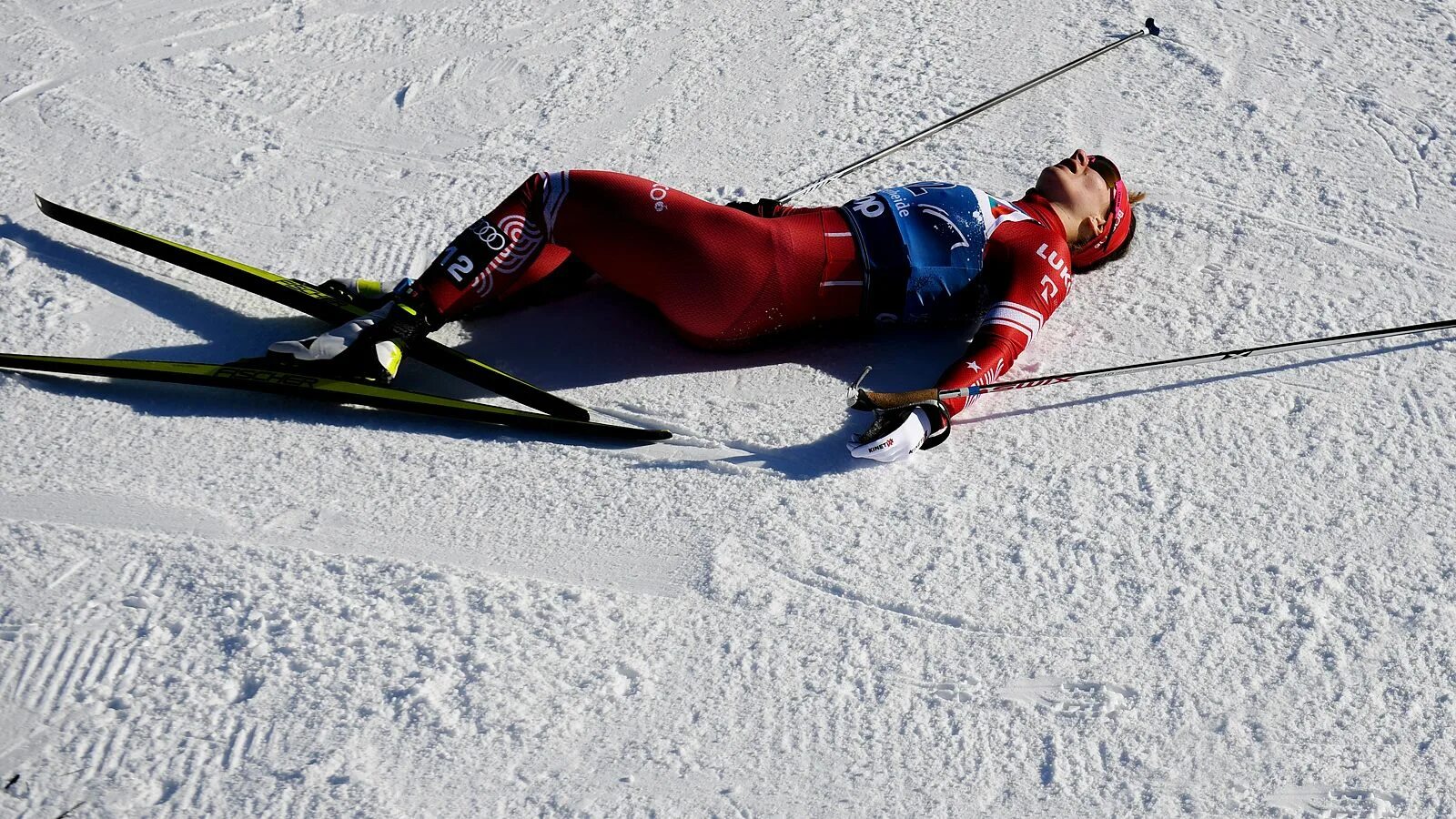 Сорина лыжница. Истомина лыжные гонки.