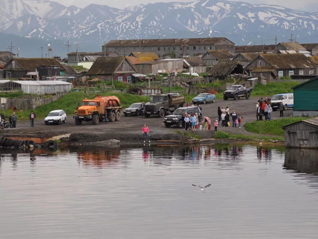 Погода в ст восточная усть. Посёлок Усть-Камчатск. Усть Камчатский Камчатский край. Камчатка поселок Крутоберегово. Поселок Усть-Камчатск Усть-Камчатский район.