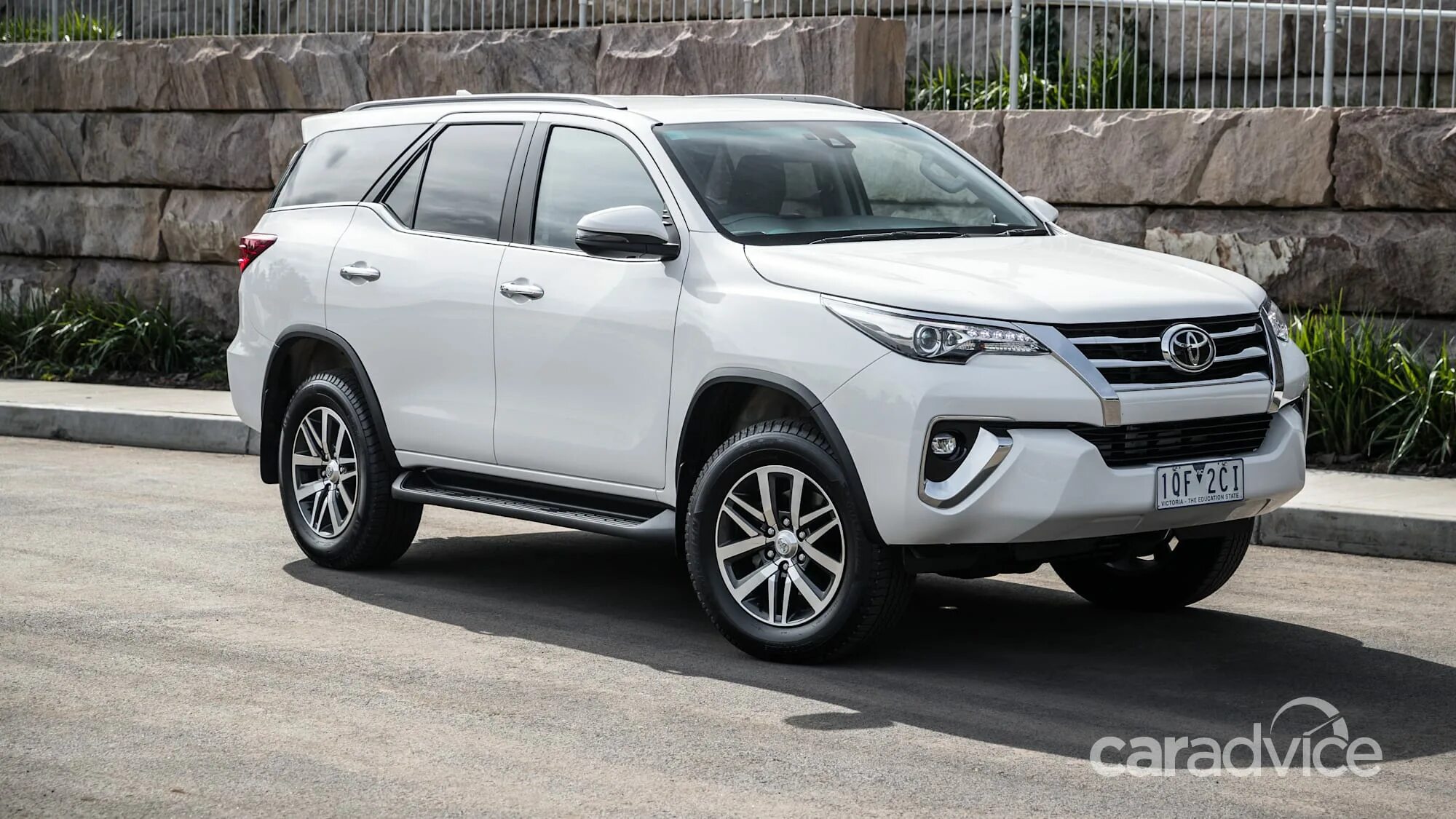 Toyota fortuner 2021. новый тойота фортунер 2023. тойота фортунер 2023 года. Toyota fortuner 2022. тойота фортунер 2023 года.