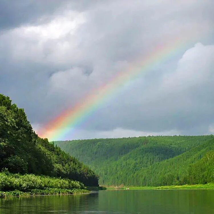 Гора Радуга река Чусовая. Река Чусовая Первоуральск. Природа река Чусовая. Река Чусовая Екатеринбург. Какое будет лето в свердловской области