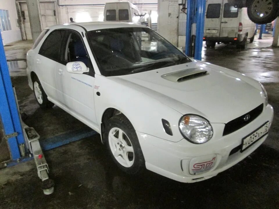 Субару 1.5 купить. Subaru 1,5 2001. Полный привод Субару Импреза 2001. Subaru Impreza полный привод. Субару 1.5 4wd.