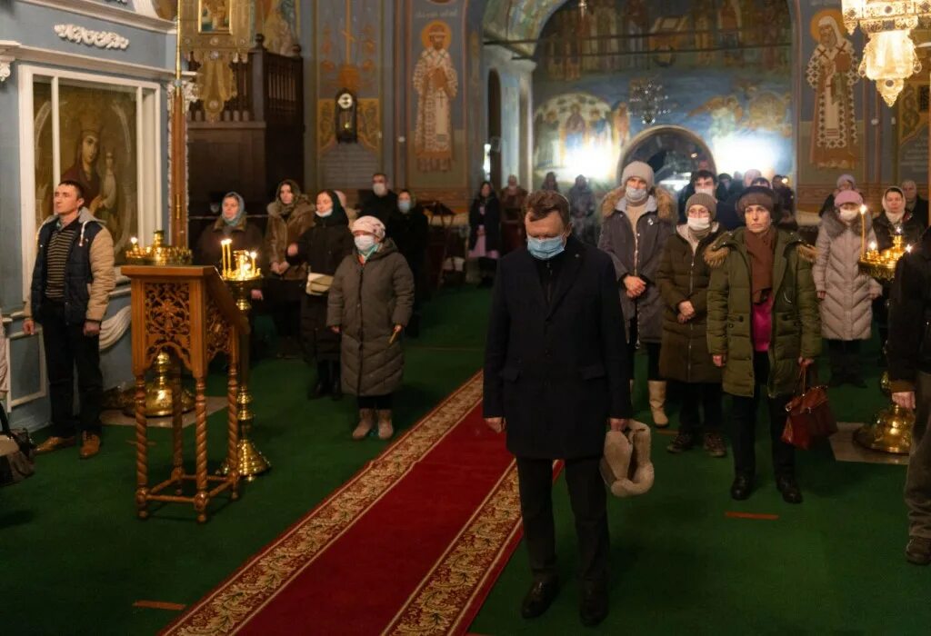 последование мертвенное. последование молебна на новый год. последование новогоднего молебна. последование молебное о немощных, обуреваемых от духов нечистых",. последование молебна на новый год.