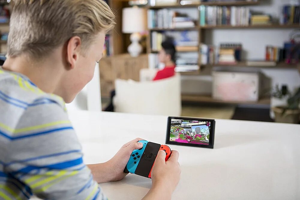 Switch to gaming. Нинтендо свитч. Игровая приставка Nintendo Switch. Нинтендо свитч 2. Nintendo Switch игры.