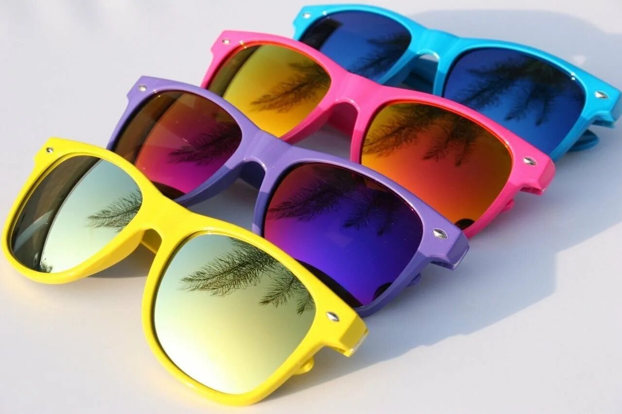 Sunglasses купить. Очки. Солнцезащитные очки. Цветные очки. Яркие очки.