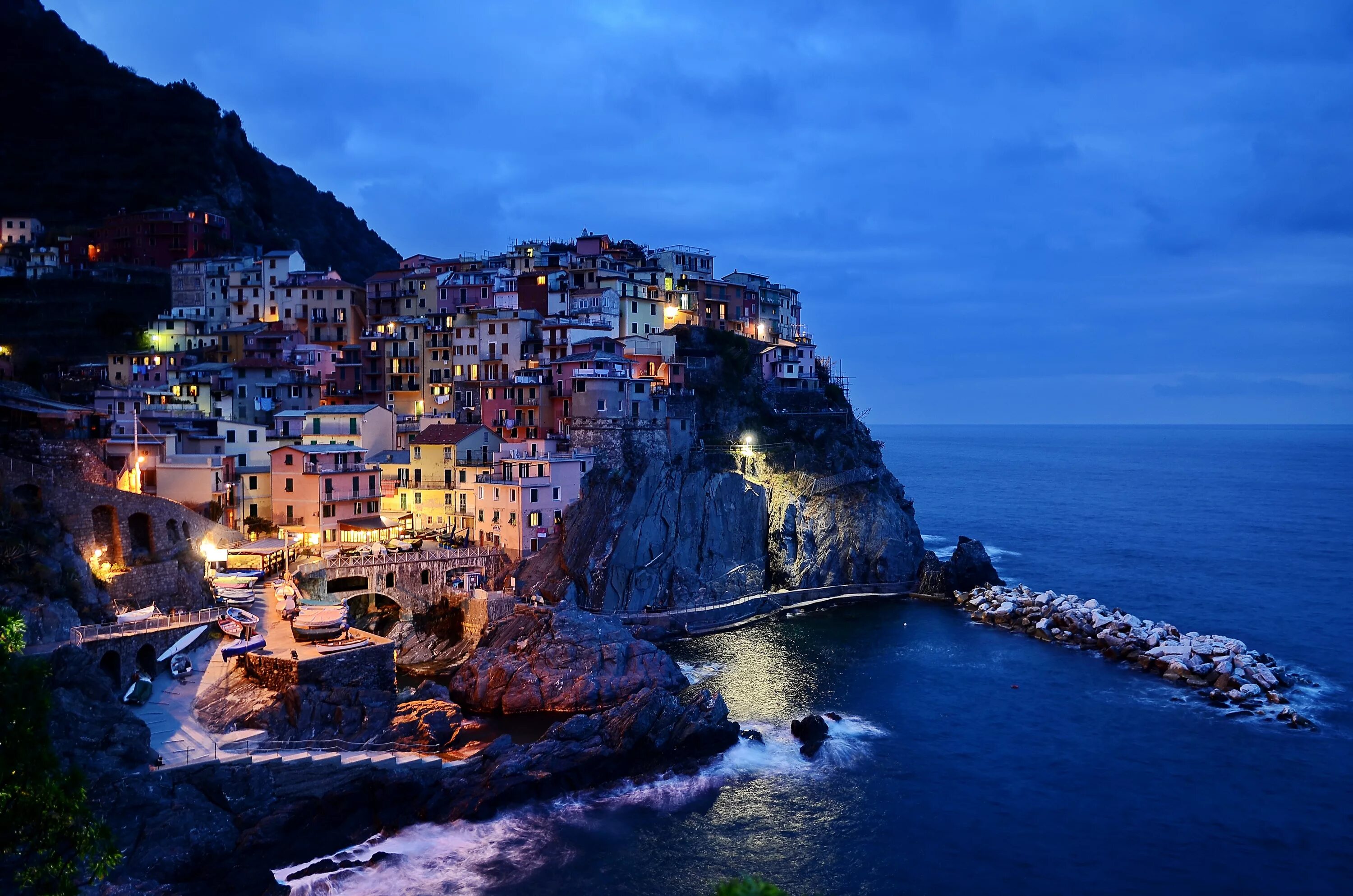 Красивые места у моря. Cinque Terre Италия. Манарола Чинкве-Терре. Чинкве-Терре Италия Риомаджоре. Чинквитерра Италия.