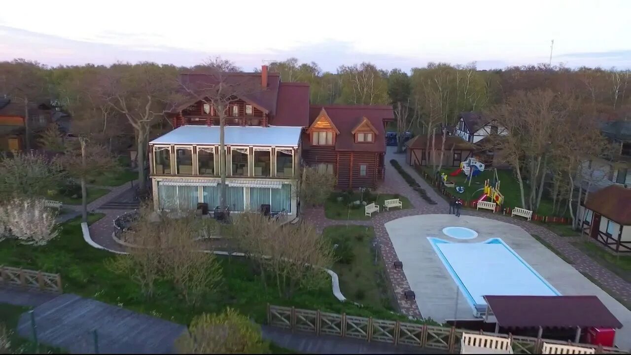 Парк отель маяковский калининград. Парк отель маяковский куршская коса. Отель маяковский калининград куршская коса. Гостиница маяковский калининград. Отель маяковский на куршской косе.