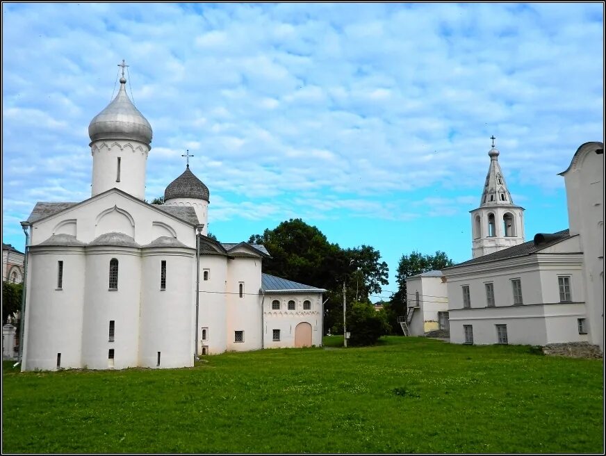 Ярославово Дворище Великий Новгород в древности. Ярославово Дворище Великий Новгород сверху. Ярославо Городище в Новгороде. Торговая сторона Великого Новгорода.