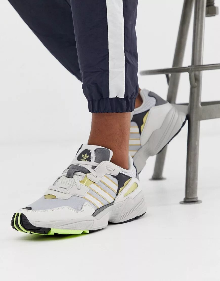 Yung 96. Adidas young 96. Adidas yung 95. Adidas originals yung 96. Adidas originals yung 96.