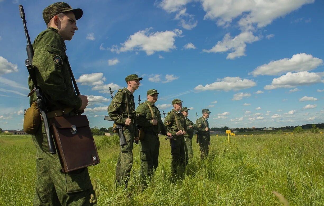 Возраст на сборы пребывающих в запасе. Военные сборы запасников резерв. Военные сборы запасников 2021. Армейские сборы. Пребывающих в запасе на военные сборы.