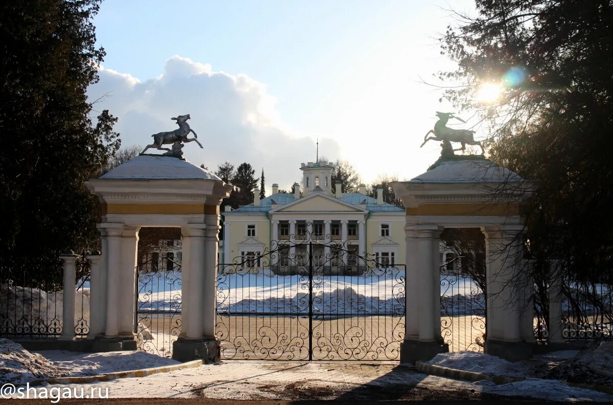 Валуево как добраться. Усадьба мусина-пушкина валуево. валуево парк усадьба. парк валуево москва. усадьба валуево архитектор.