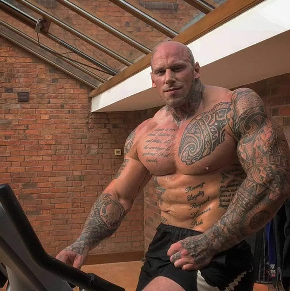 Джордж качок. Martyn Ford.