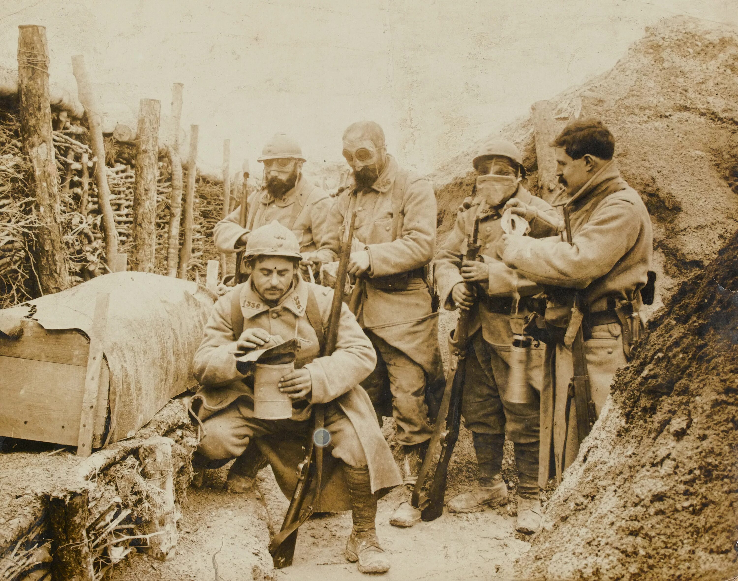 Во время первой мировой войны. Первая мировая 1915. Французы солдаты 1 мировой 1915.