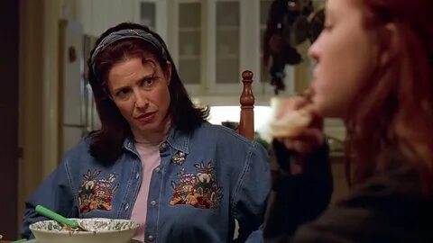 Ginger Snaps (2000) .