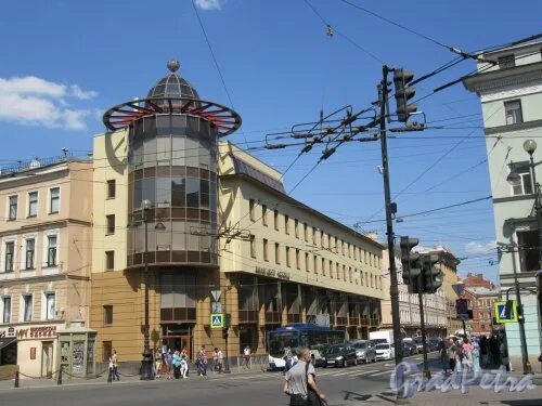 База мотор суворовский пр 14 пятигорск фото Авария на перекрёстке Суворовского проспекта и Кирочной улицы. Происшествия се