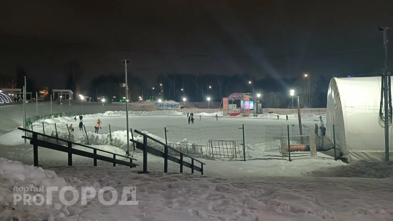 Каток Амазония Чебоксары. Парк 500 летия Чебоксары каток. Каток Сувары Чебоксары. Лед каток. Амазония чебоксары каток