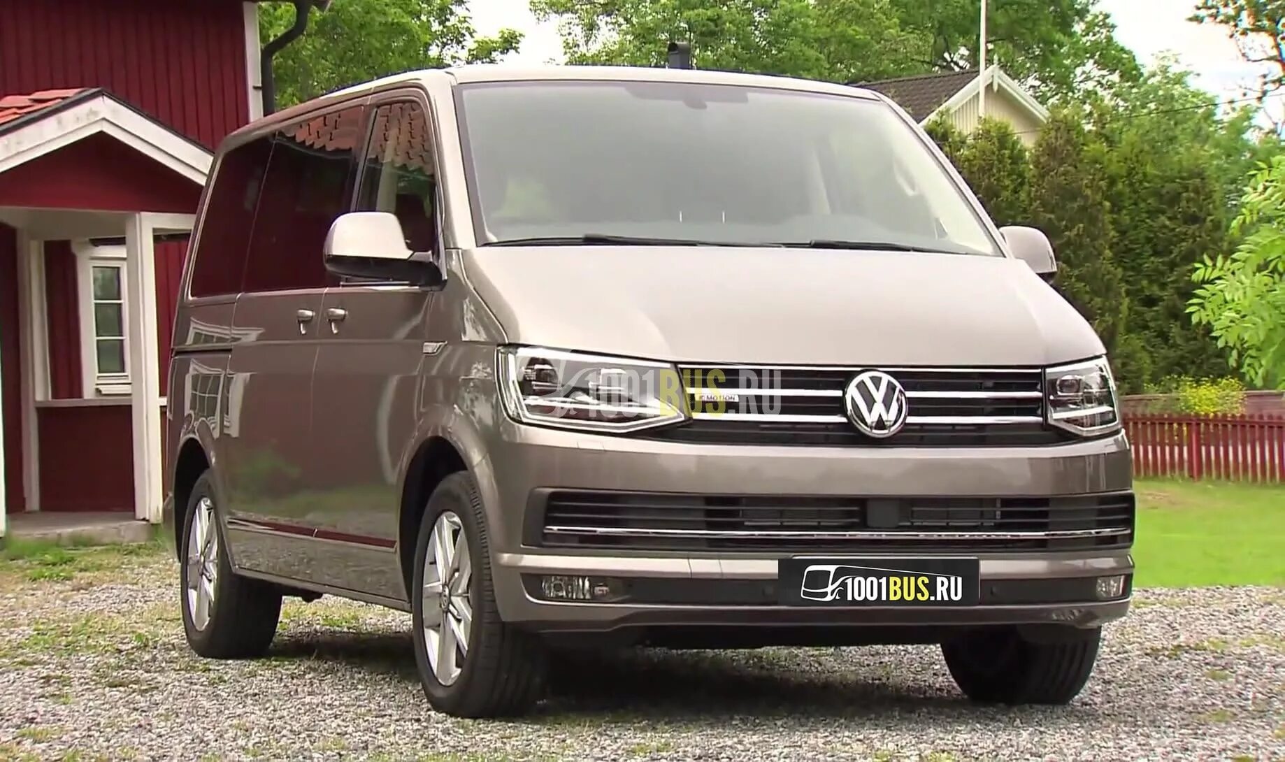 Фольц мультивен. Мультивен т5. Volkswagen multivan поколения. Самые дешевые минивэны. Фольксваген транспортер каравелла т6.
