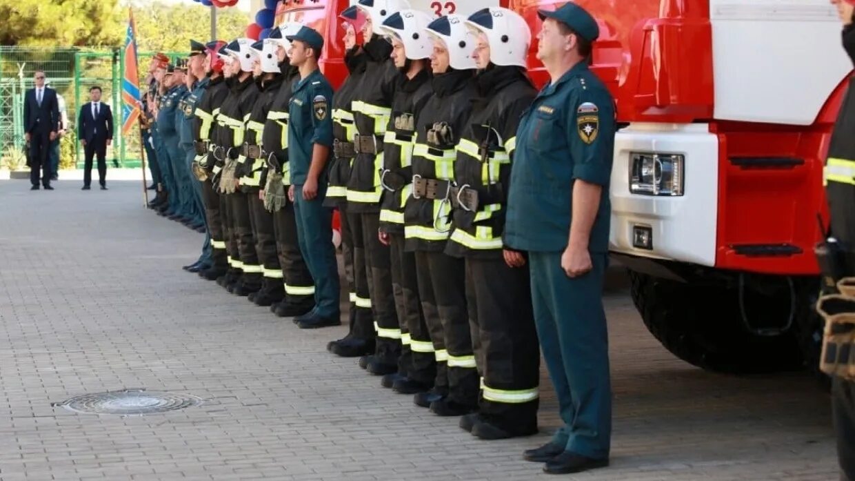 Сколько зарабатывают спасатели. Пожарная часть Ялта. Пожарные части Крыма. МЧС Ялта. Пожарная часть Гурзуф.