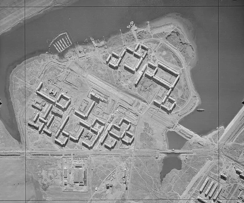 Иркутск ссср. Иркутский академгородок ссср. 1978 год иркутск. 1978 год иркутск. Книжный магазин ссср.
