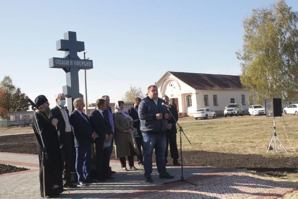 Село Никольское Тамбовской области Мичуринский район. Поклонный крест села Спасское Благодарненского района. Борщевое Мичуринский район Тамбовская область. Село Борщевое Мичуринского района Тамбовской области. Никольское мичуринского