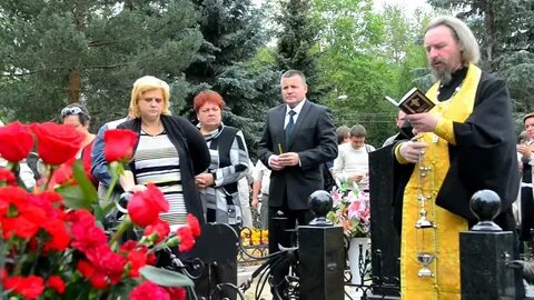 М суров