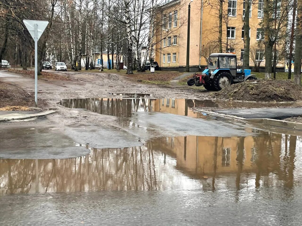 Поселок ливни. Аметьево (посёлок). Ливень в краснодаре. Кадры затопления оренбурга. Поселок ливни.