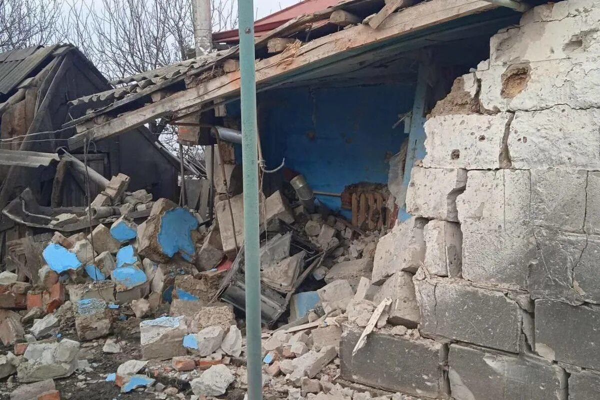 Белгород обстрел со стороны украины на сегодня. Белгород обстрел. Обстрел белгорода на улице маяковского. Разрушения в белгороде. Разрушение в белгородском районе.