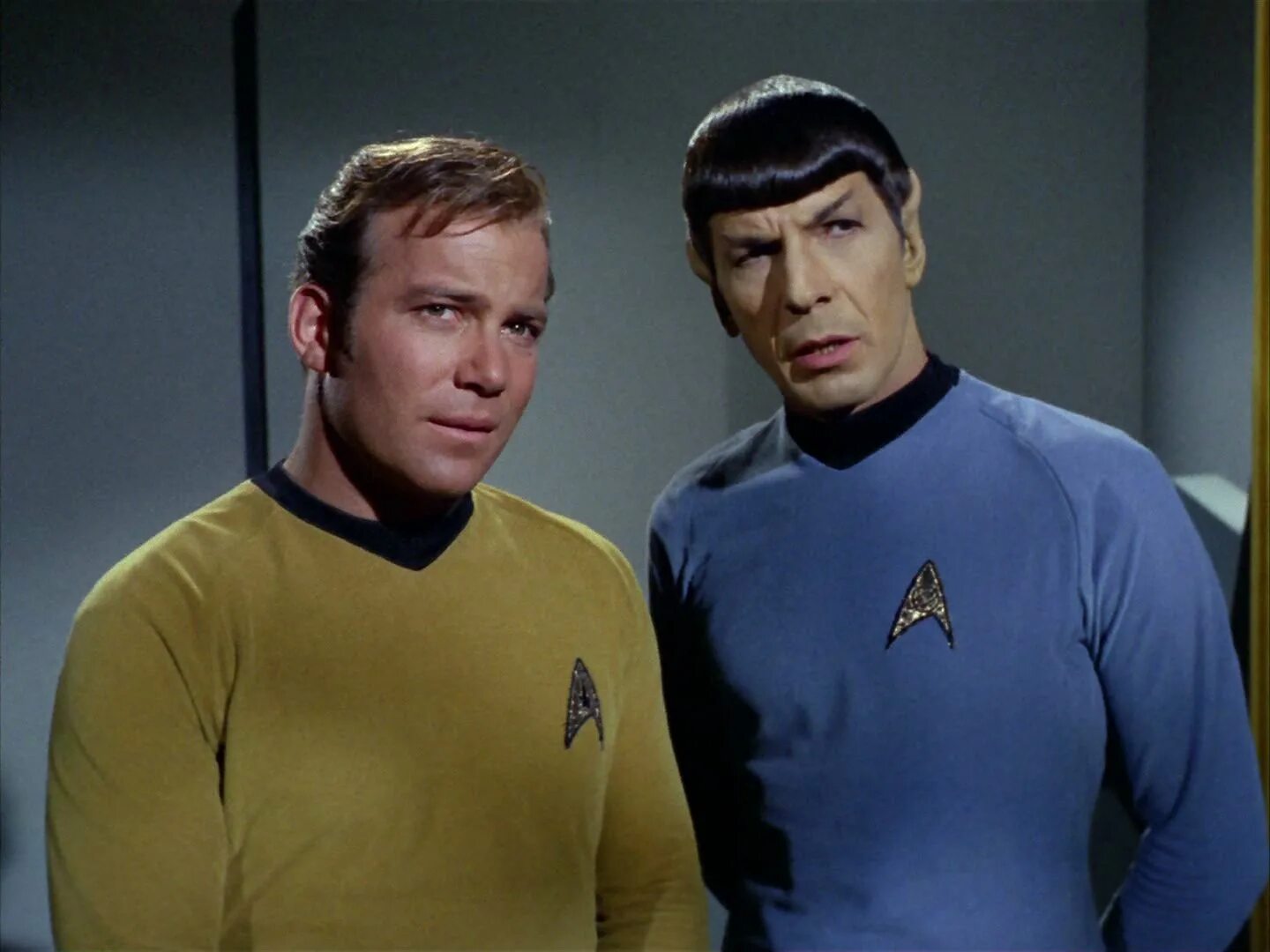 Стартрек 1. Star trek сериал 1966. стартрек звездный путь сериал. стартрек 1966 спок. стартрек 1966 энтерпрайз.