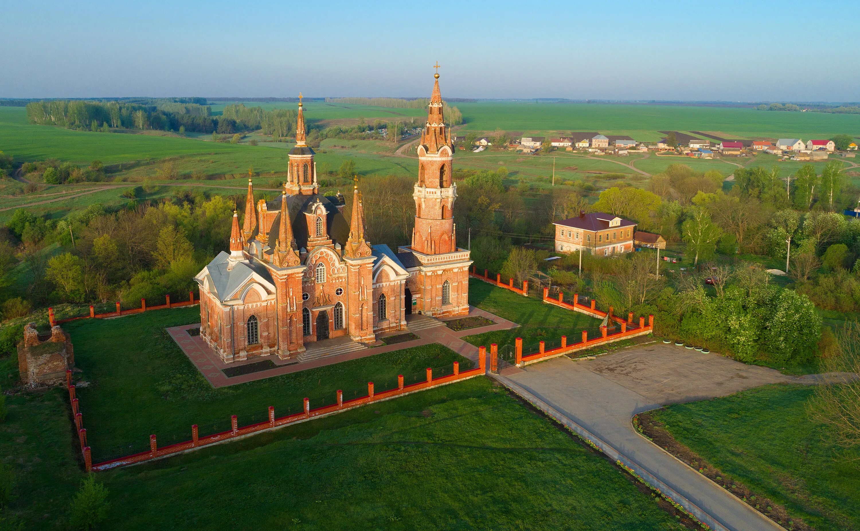 данков усадьба баловнево. владимирская церковь в баловнево липецкая область. культурно исторические достопримечательности липецкой области. храм вешаловка липецкая область. с баловнево данковского района липецкой области.