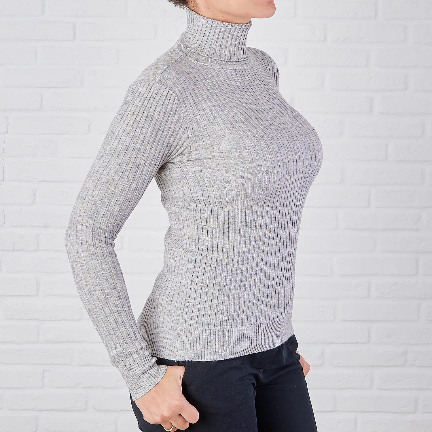 Серая лапша. Платье вермишель серое. Платье лапша с горлом. Серое вязаное платье лапша. Серая лапша.