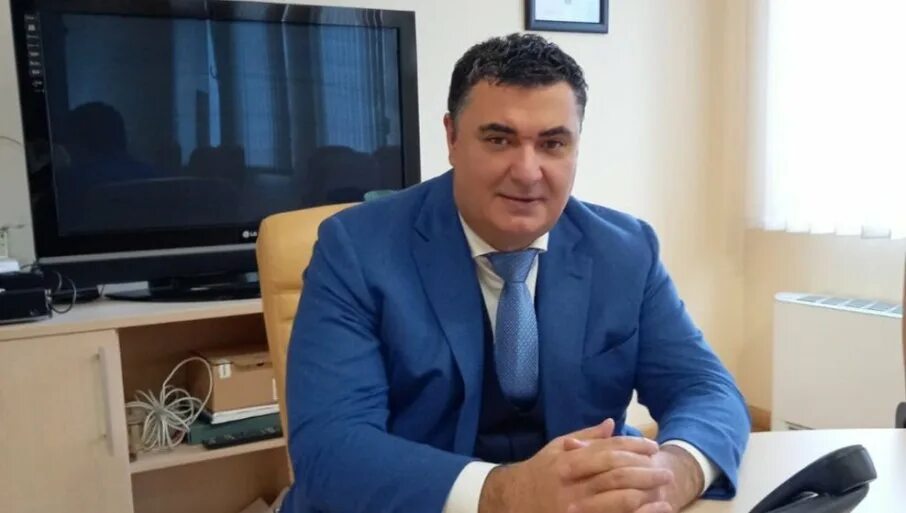Снятие министров с должности. Министры должности. Снятие министров с должности. Раде чалдович. Снятие министров с должности.