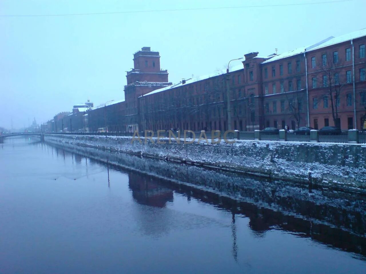 Завод красный треугольник в Санкт-Петербурге. Красный треугольник Обводный канал. Красный треугольник СПБ Балтийская. Завод «красный треугольник» Омск. Набережная обводного канала 138