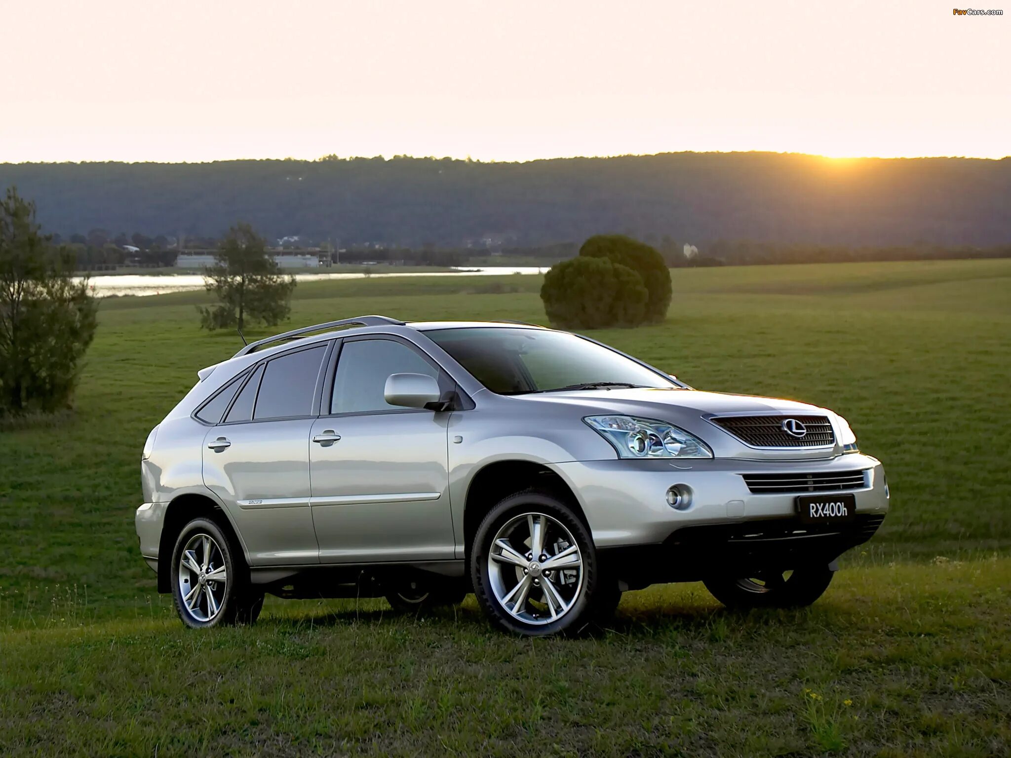 Рх 400 гибрид. Lexus rx400h. Lexus RX 400. Лексус РХ 400h. Lexus RX 400 Hybrid.