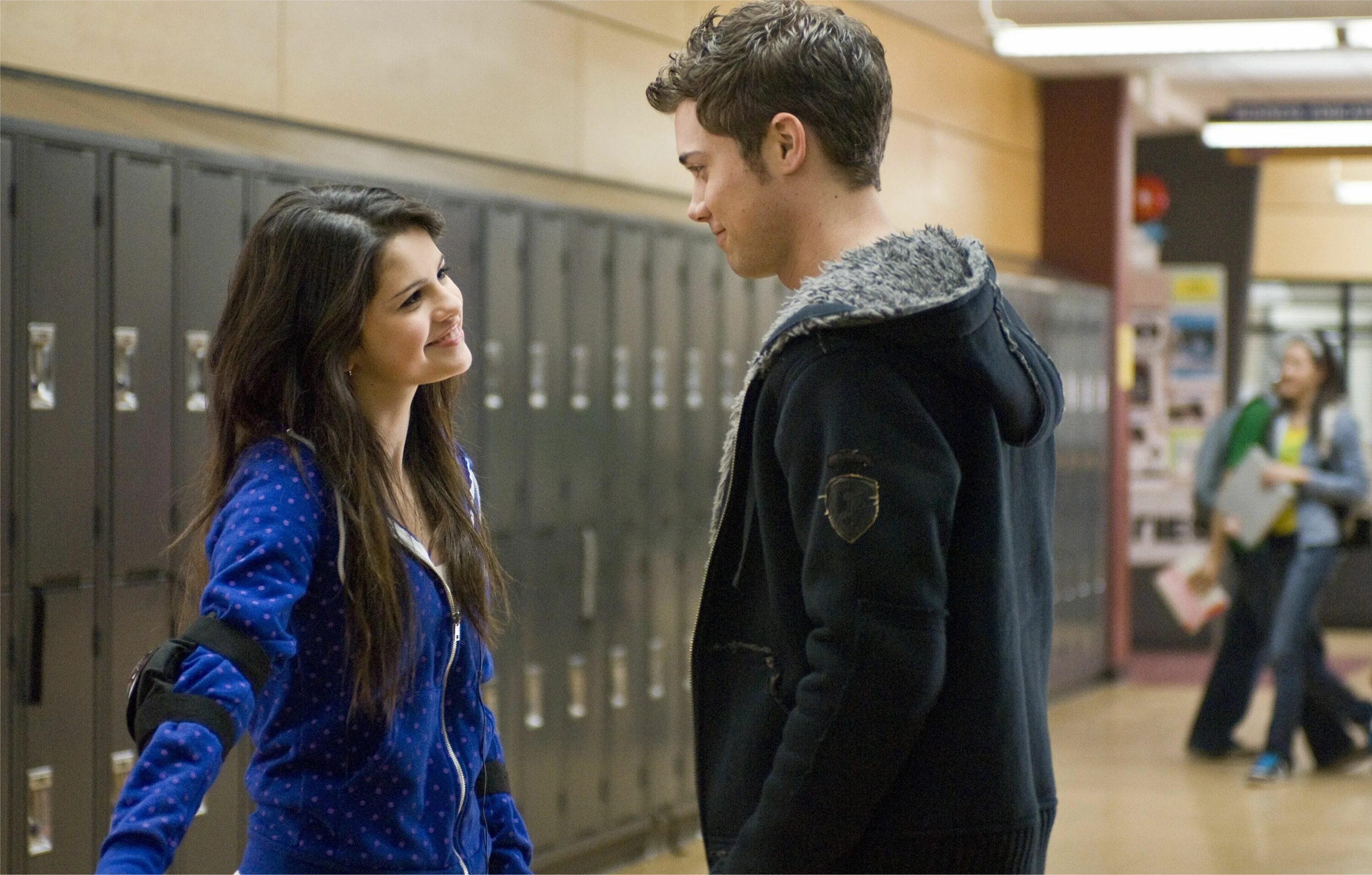 Drew Seeley selena Gomez. Mary is a student