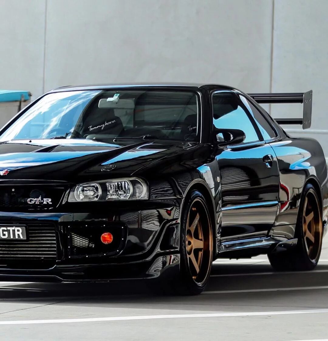 Скай лайн. Nissan Skyline r34 gt-r. Nissan Skyline GTR r34. Nissan Skyline GTR 34. Nissan Skyline GTR r34 stock.