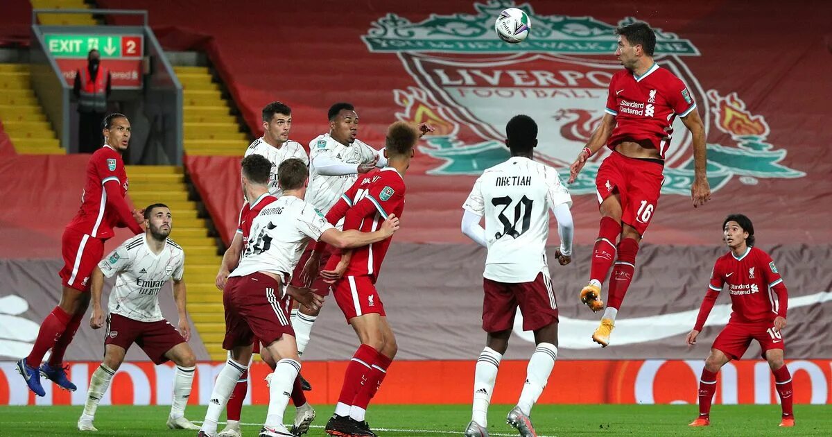 Ливерпуль арсенал 5 5. Центральный защитник в арсенал лондон. Ливерпуль арсенал 5. Ливерпуль арсенал 2009. Liverpool world cup.