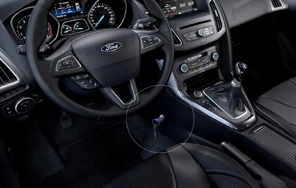 205 2 200. Форд фокус 2017 года салон. Ford Focus 2015 Interior. Форд фокус 2016 салон. Ford Focus 3 седан салон.