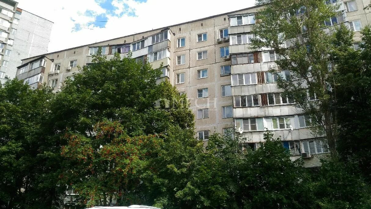 Лесная 13 дзержинский. Дзержинский лесная 12 б фото. Херсонская 6 владивосток. Улица херсонская владивосток. Лесная 12 6.